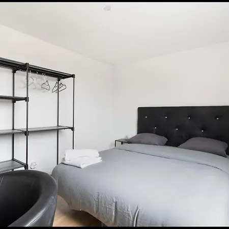 Lille בית נופש *